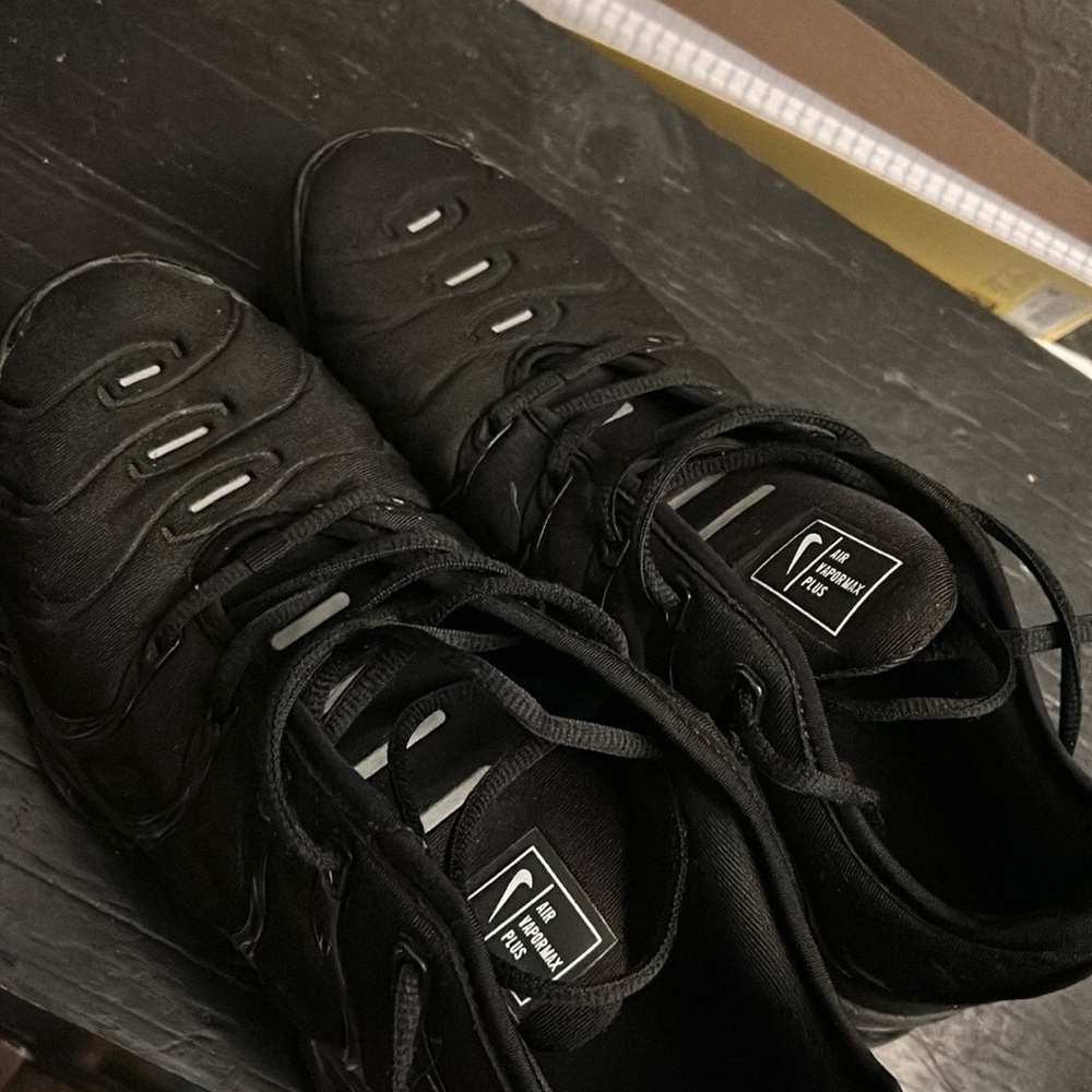 air vapor max plus